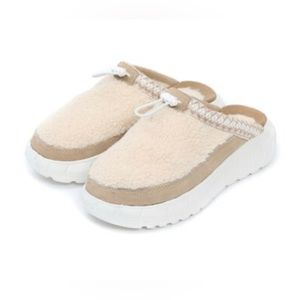 Ugg Westsider Hybrids